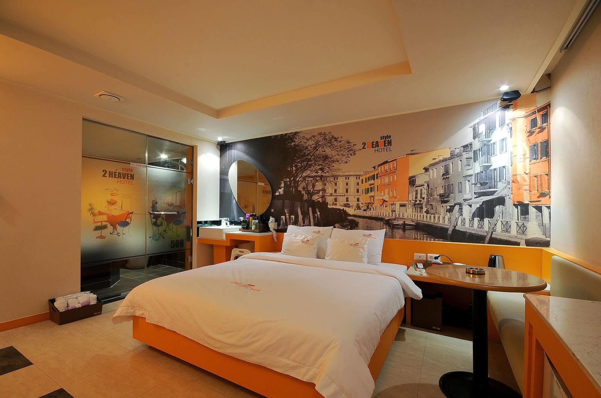 2 Heaven Hotel ปูซาน ภายนอก รูปภาพ